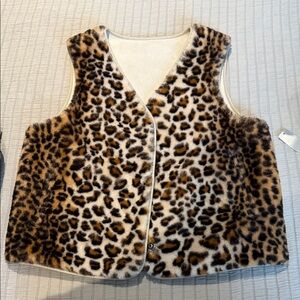 Faux Fur Suede Leopard Vest Large NWT POCKETS snaps